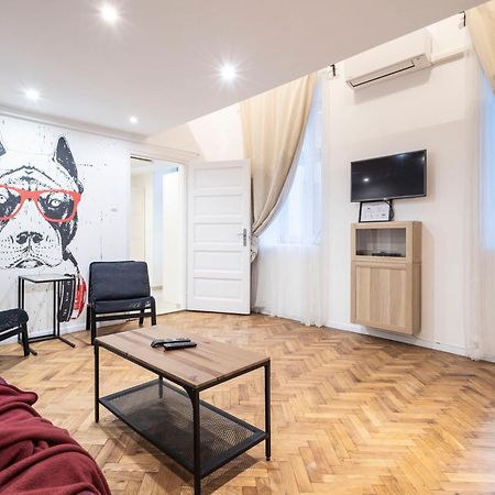 Beautiful Home At Basilca 3-4 부다페스트 외부 사진